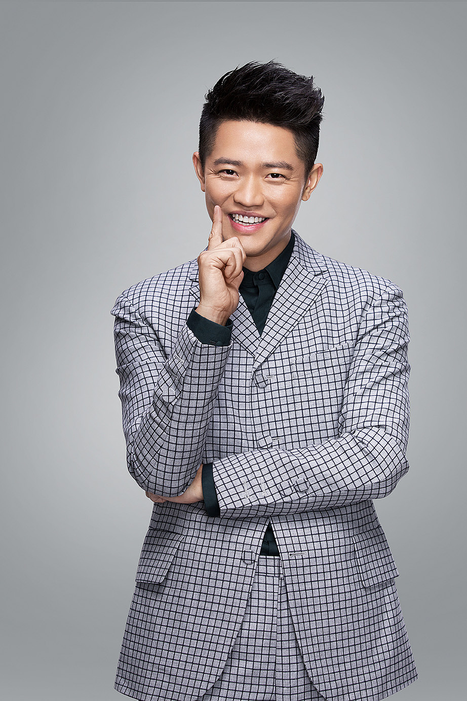 凤凰传奇 海报宣传片修图