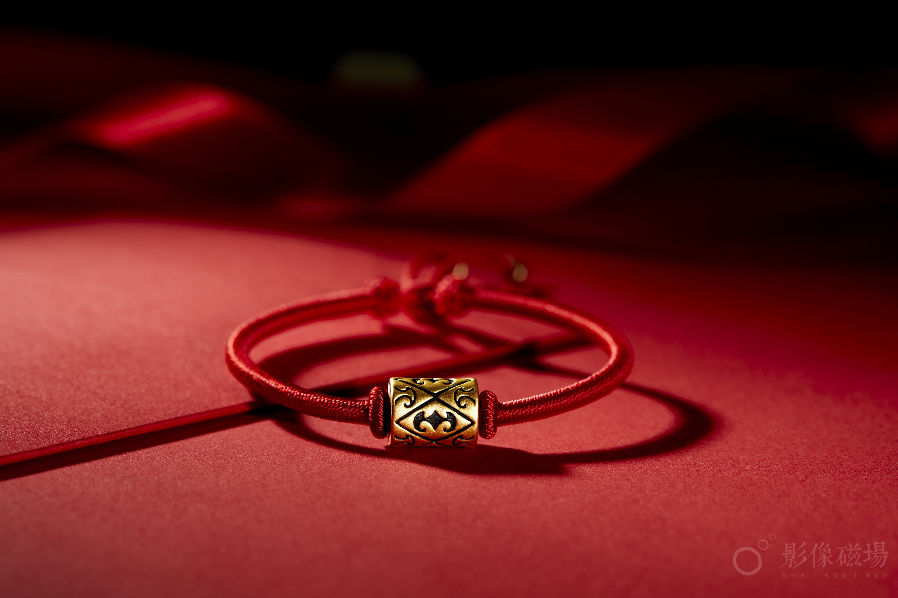 珠宝--红绳手链