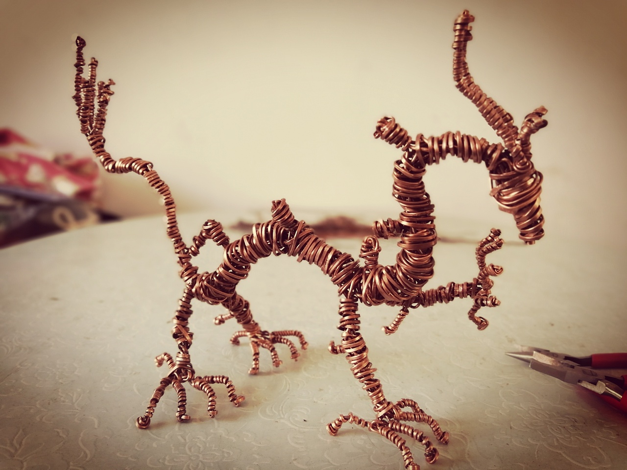 铜线缠绕的龙