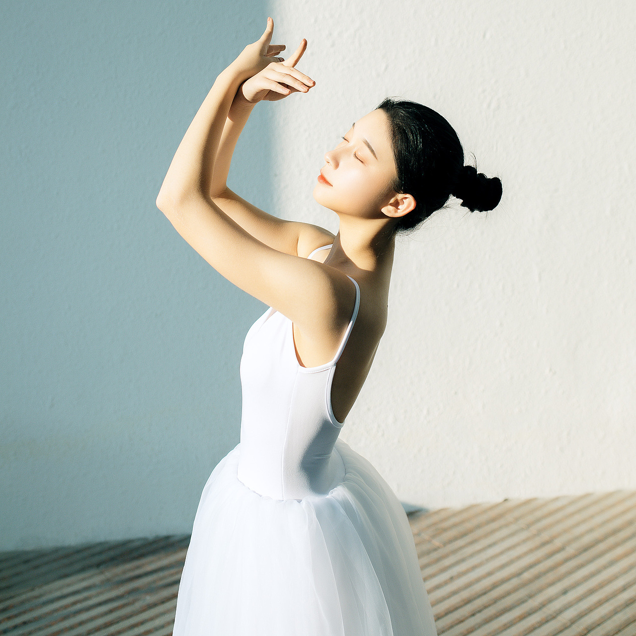 孤单芭蕾（图ZMTQ5NDc2ODky） - 人像摄影 - 站酷设计师月海沫原创素材 - 站酷ZCOOL