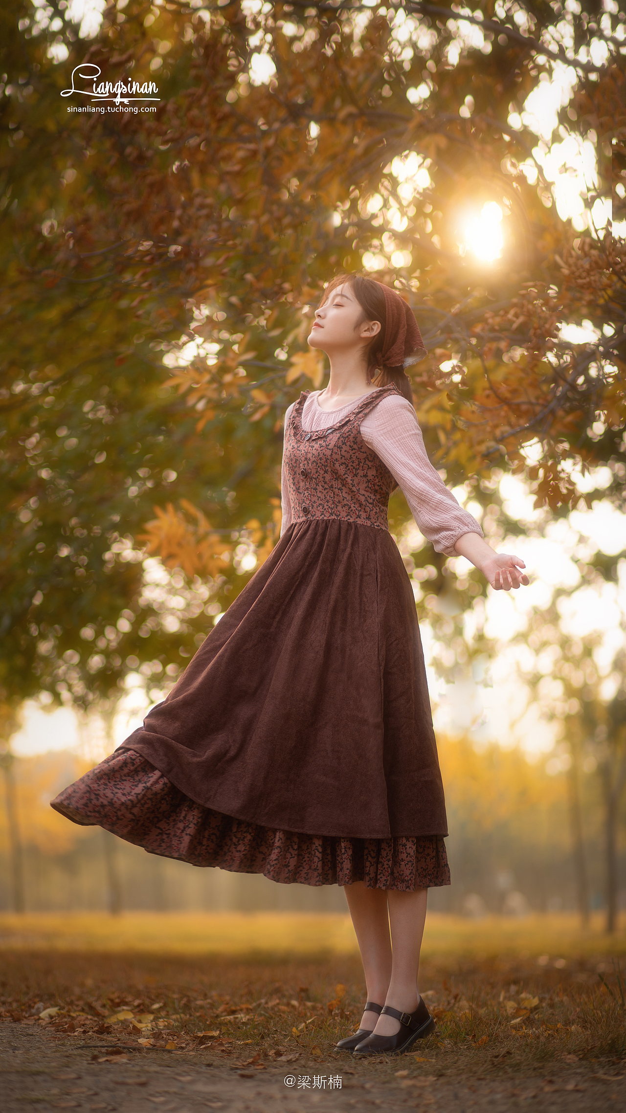 月是天下客，君是人间绝色（网络班月底开课啦）（图ZMTg2NTg0MDI0） - 人像摄影 - 站酷设计师梁斯楠原创素材 - 站酷ZCOOL