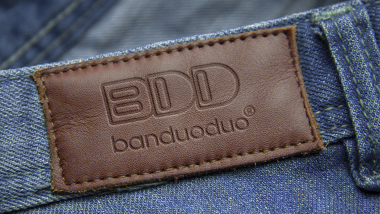BANDUODUO服装商标（图ZMTM3NDI3MDUy） - Logo - 站酷设计师张俊添原创素材 - 站酷ZCOOL