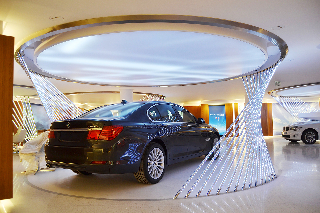 BMW Paris flagship store 宝马巴黎旗舰店（图ZMjIxMDExMzQw） - 家装设计 - 站酷设计师朗曦原创素材 - 站酷ZCOOL