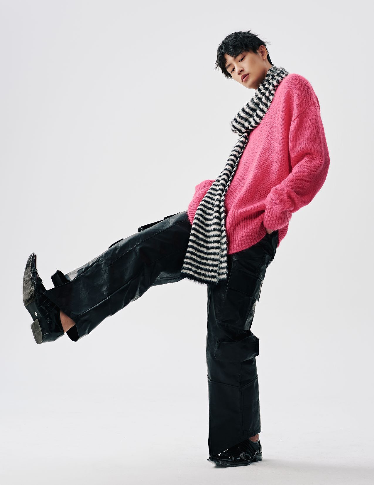 设计师男装品牌拍摄（图ZMzIxMjI1OTQw） - 人像摄影 - 站酷设计师云studio原创素材 - 站酷ZCOOL