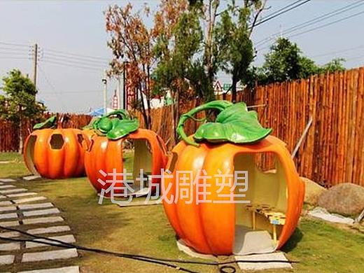民宿景区主题农家院玻璃钢南瓜屋雕塑摆设定制哪家好