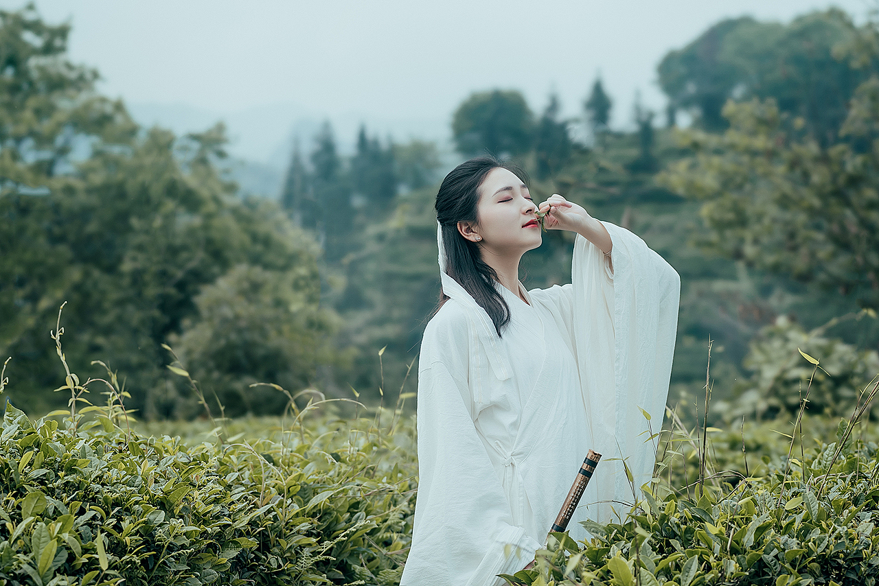 听 风（图ZMTc0ODA1Njcy） - 人像摄影 - 站酷设计师摄影师不可说原创素材 - 站酷ZCOOL
