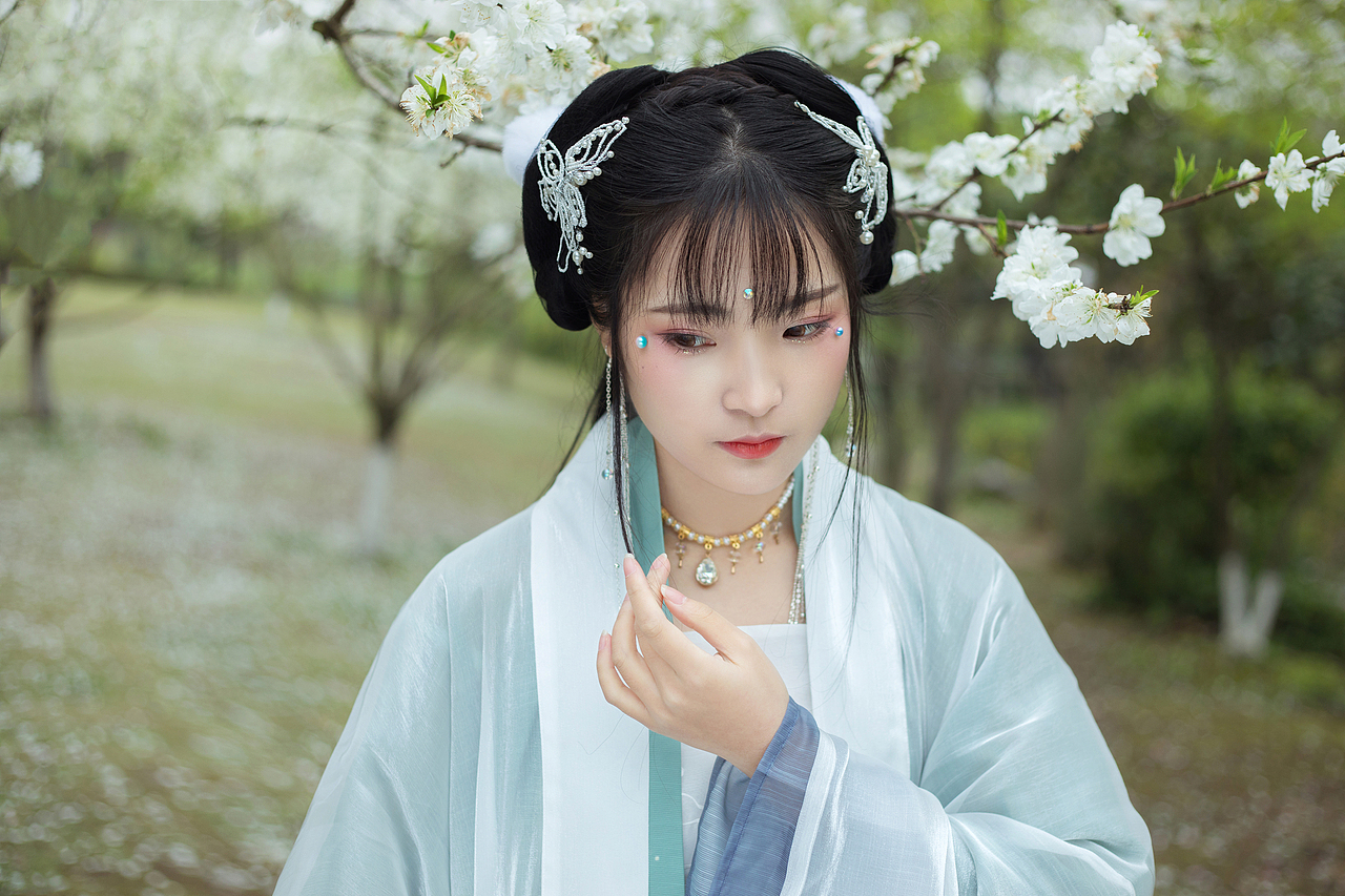 红入花腮青入萼（图ZMjM5MDIxNzA4） - 人像摄影 - 站酷设计师Hansiy原创素材 - 站酷ZCOOL