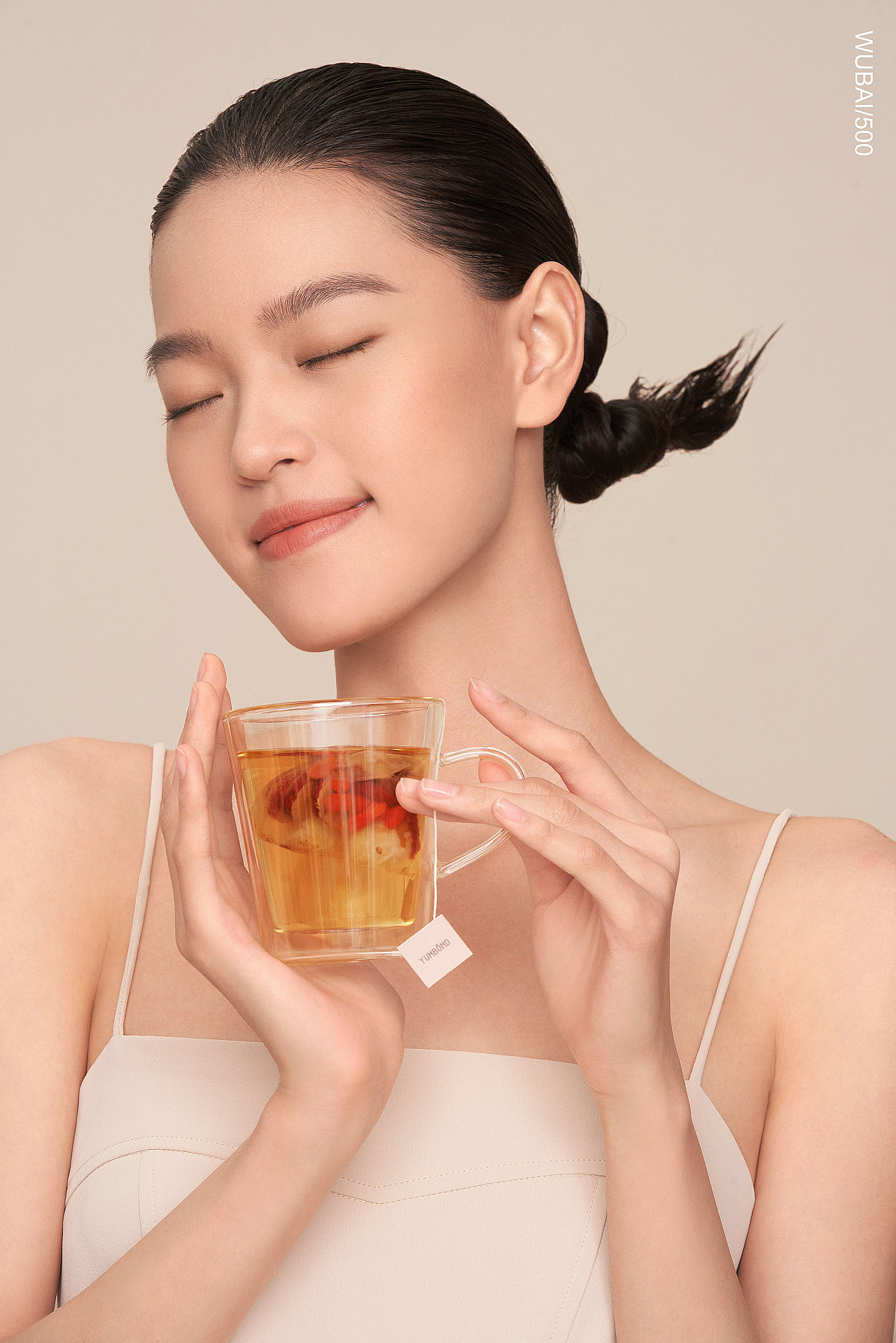 BANANAUNDER（图ZMjQ5ODU3Nzg0） - 人像摄影 - 站酷设计师500_STUDIO原创素材 - 站酷ZCOOL