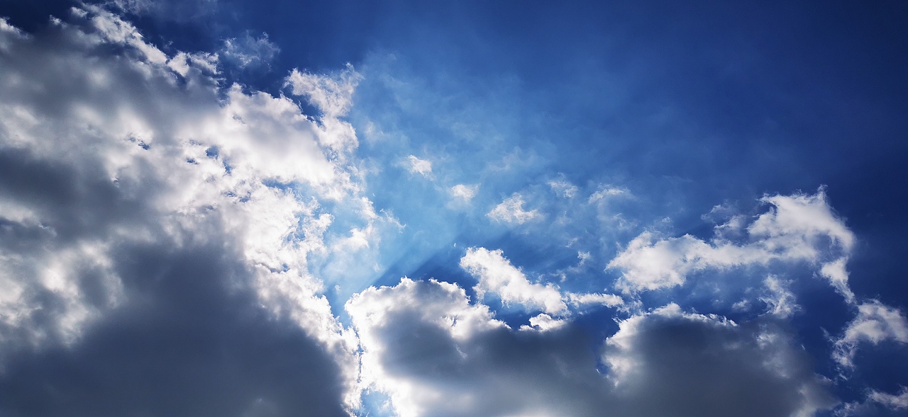 魔都的天空(未加任何效果的天空)