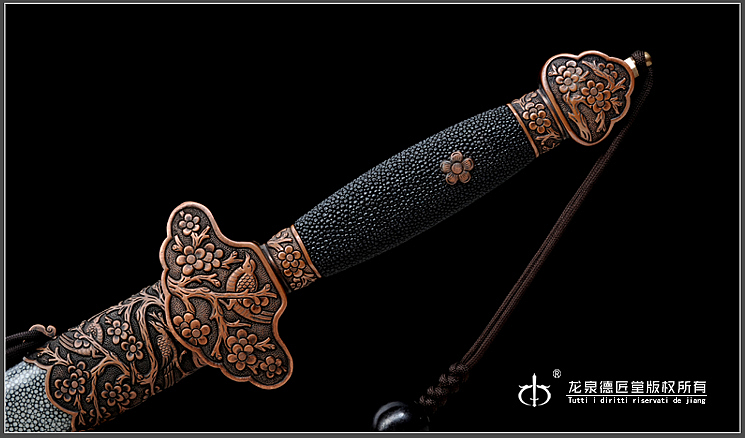 德匠堂宝剑-龙泉刀剑-精品喜鹊登梅|精炼钢(DJ-2662)