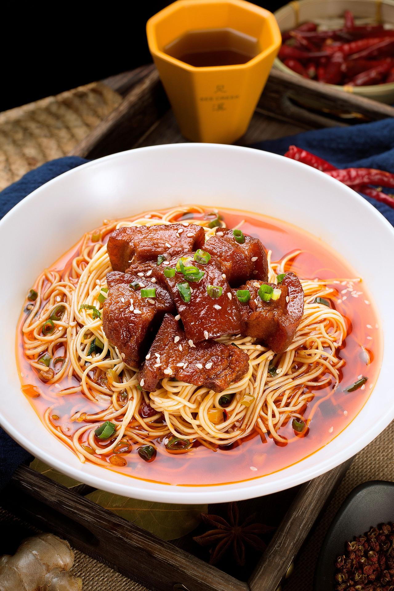 见溪小面 | 美食摄影（图ZMTU0MDgxNzAw） - 产品摄影 - 站酷设计师饺子724原创素材 - 站酷ZCOOL