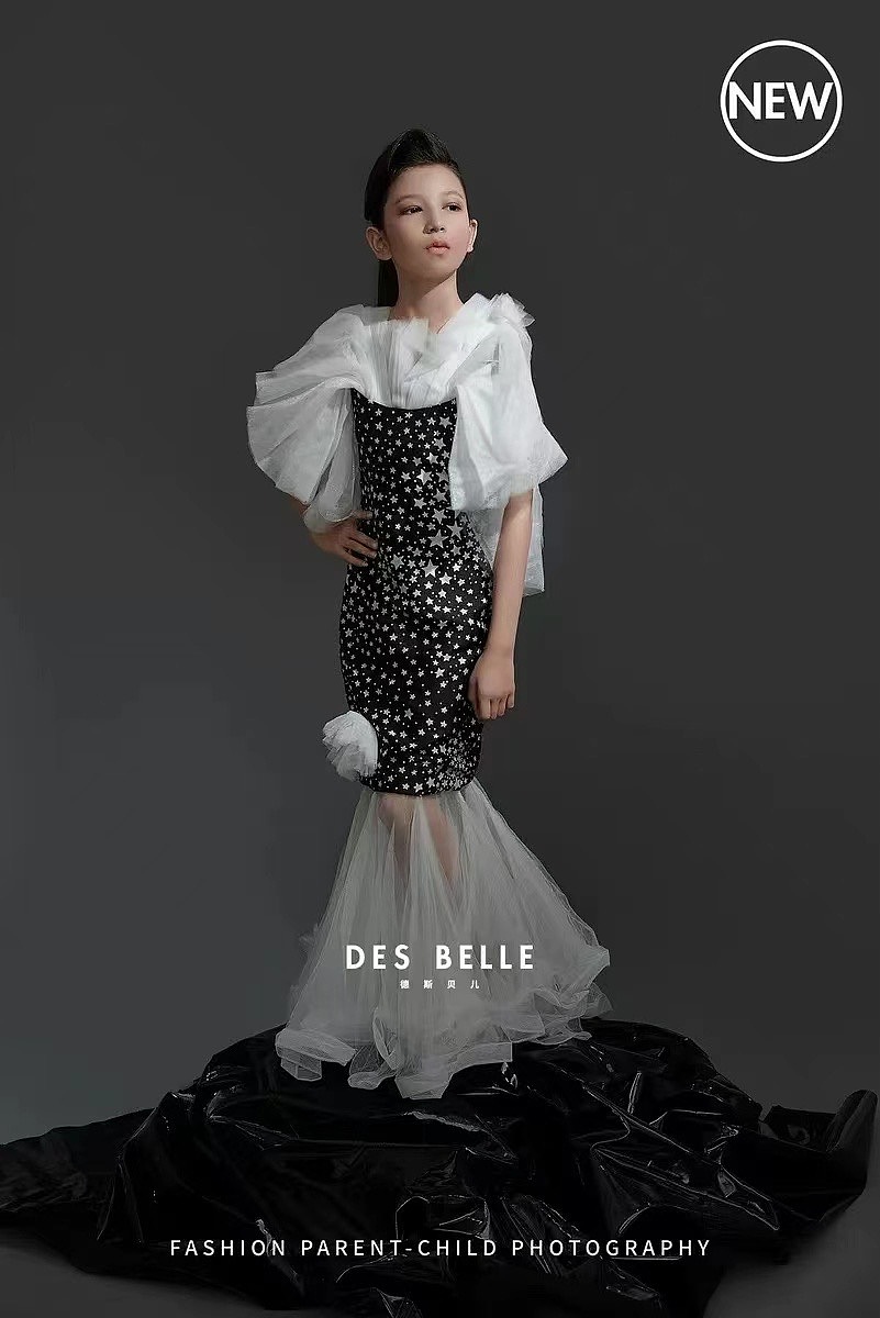 季度新品发布（图ZMjk2NDQ4NTQ0） - 时尚/艺术摄影 - 站酷设计师德斯贝儿金源店原创素材 - 站酷ZCOOL