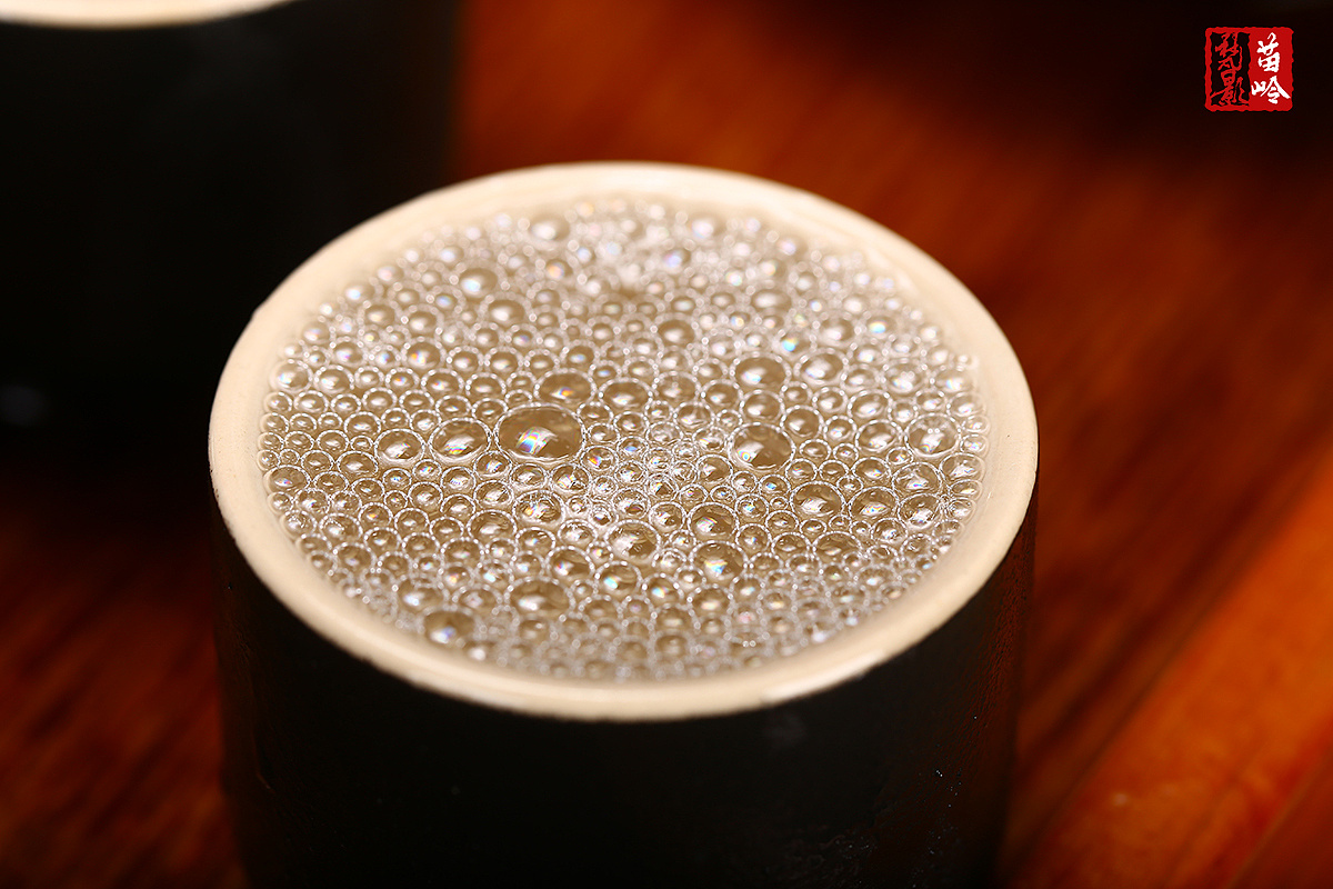 犟老头酱香型桶装白酒