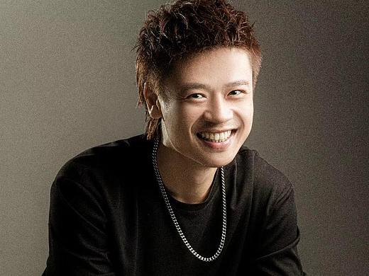 造型师们的形象照（个人主页-ZNDg0MDI3Mjg=） - 人像摄影 - 站酷设计师家原15655308667原创素材 - 站酷ZCOOL