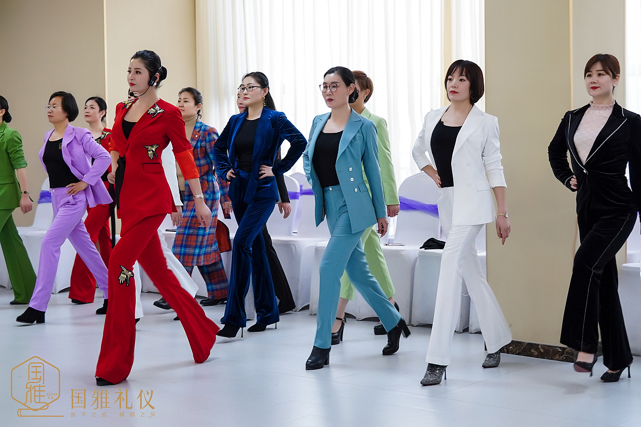 国雅礼仪（图ZMjQyMzM2MDE2） - 人像摄影 - 站酷设计师国雅礼仪原创素材 - 站酷ZCOOL