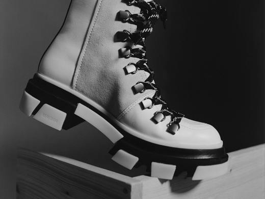 军靴系列大片图（个人主页-ZNTg0MDA2MzY=） - 时尚/艺术摄影 - 站酷设计师GRACEVI原创素材 - 站酷ZCOOL