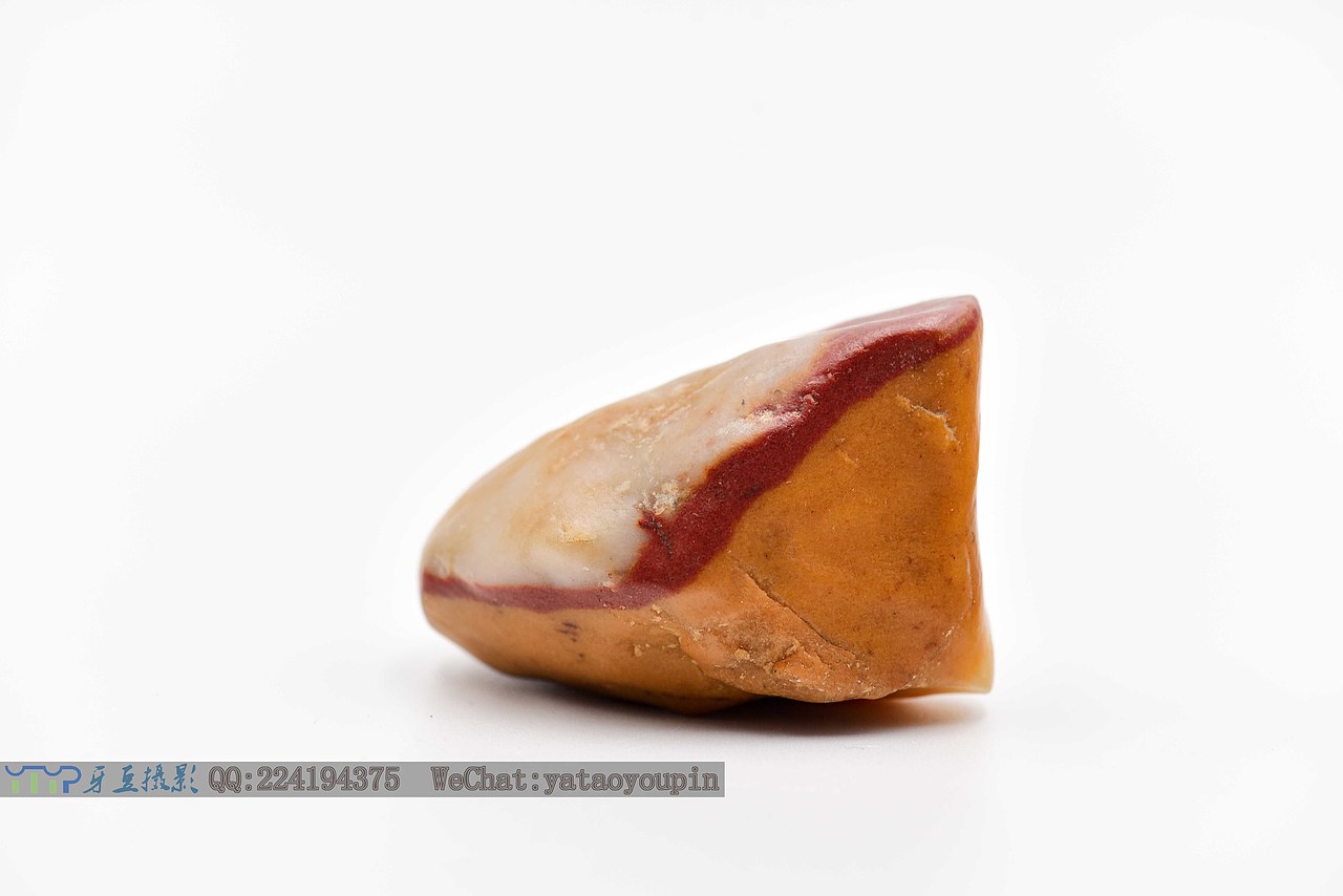 又赏满秀丽奇石作品(牙豆摄影作品)