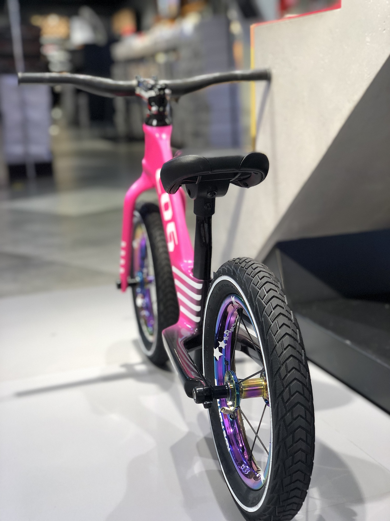 cogpinkbikekids一款精致的儿童平衡车