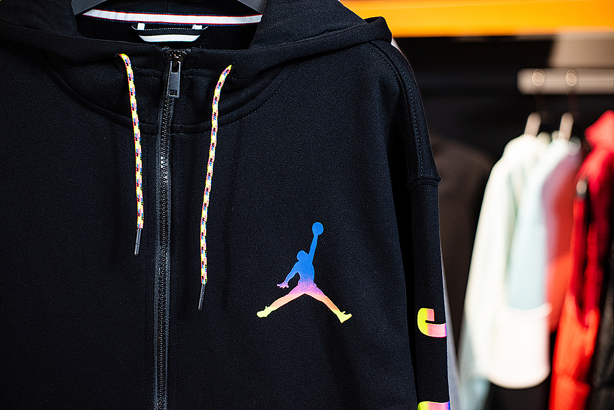 服装拍摄（图ZMjUwODkwNTA4） - 产品摄影 - 站酷设计师谭笑美食摄影原创素材 - 站酷ZCOOL