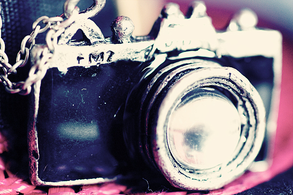 我愛照相機(jī)（圖ZMTE3NjY5Mg==） - 人文/紀(jì)實(shí)攝影 - 站酷設(shè)計師luga1202000原創(chuàng)素材 - 站酷ZCOOL