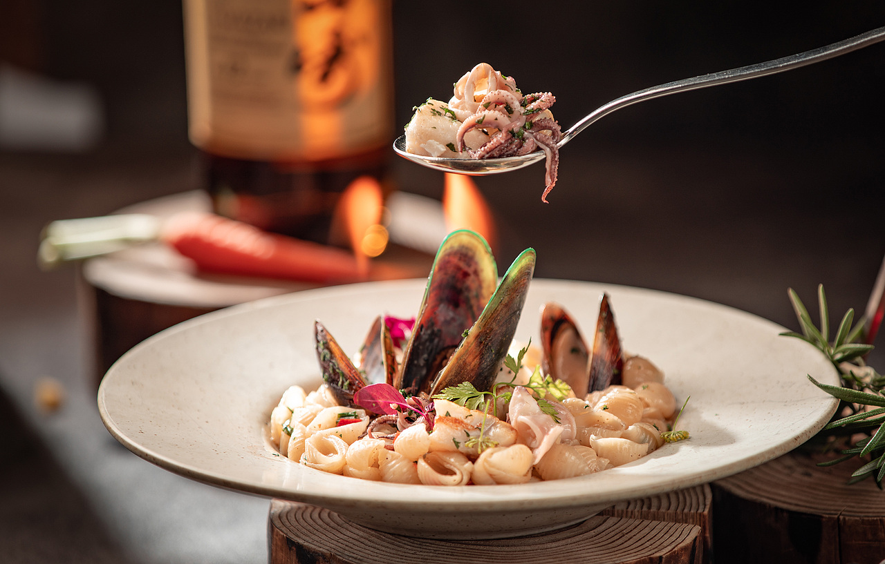 美食摄影--火焰战斧牛排（图ZMjE5OTMyNjA0） - 产品摄影 - 站酷设计师3个苹果原创素材 - 站酷ZCOOL