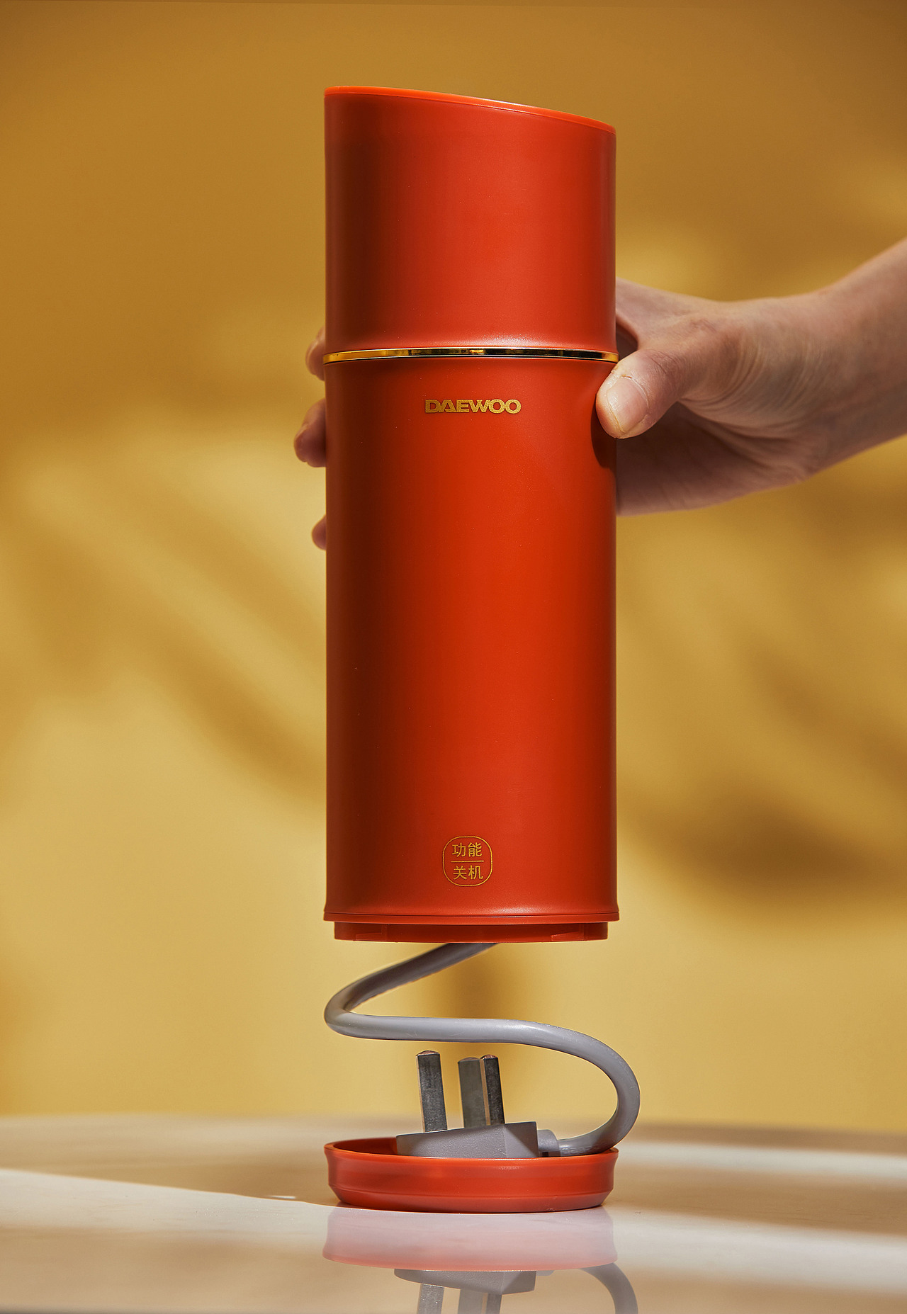 大宇DAEWOO D3便携旅行水壶产品拍摄