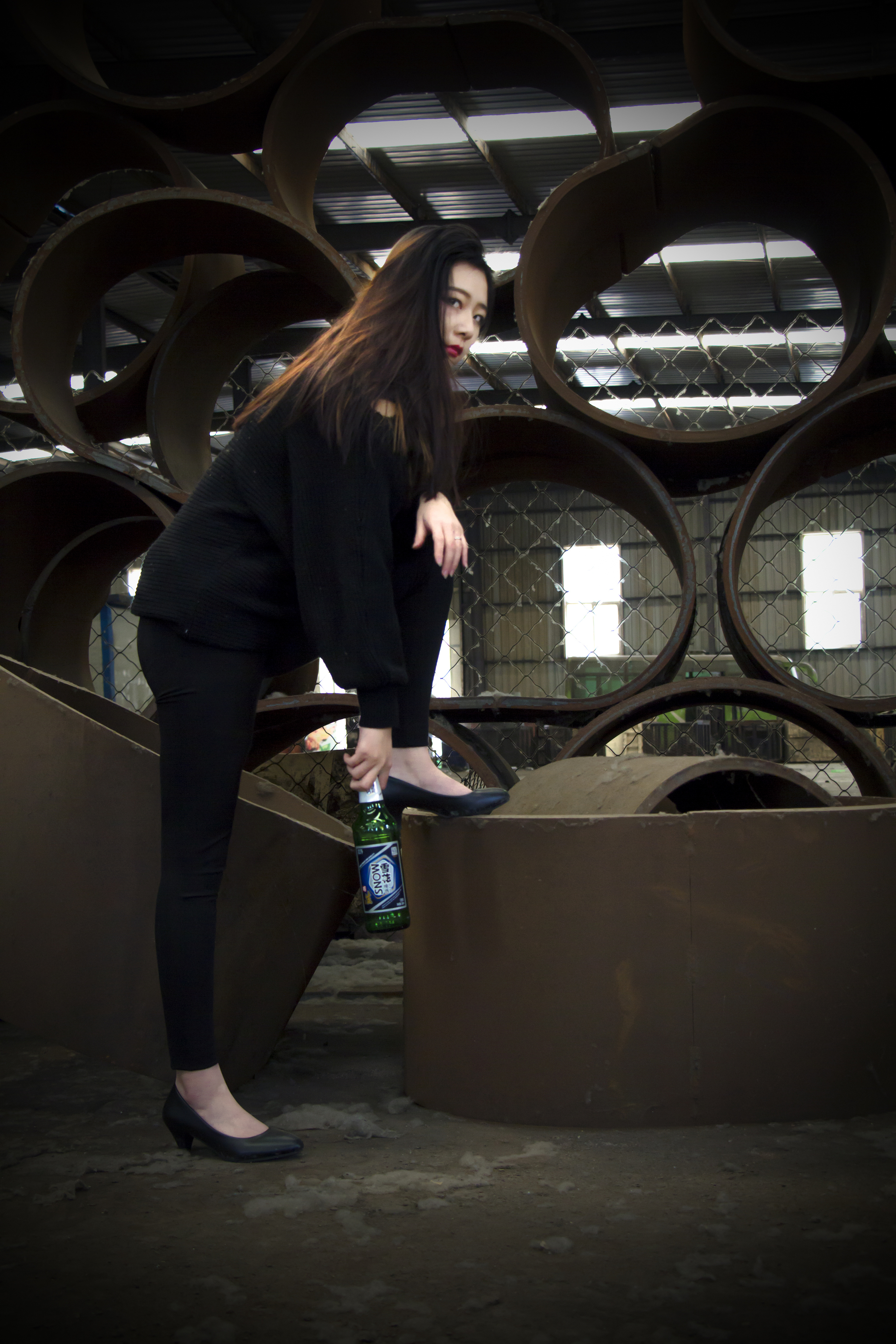 外拍写真 第一弹 工厂工业风|摄影|人像摄影|对儿勾儿工作室 - 原创