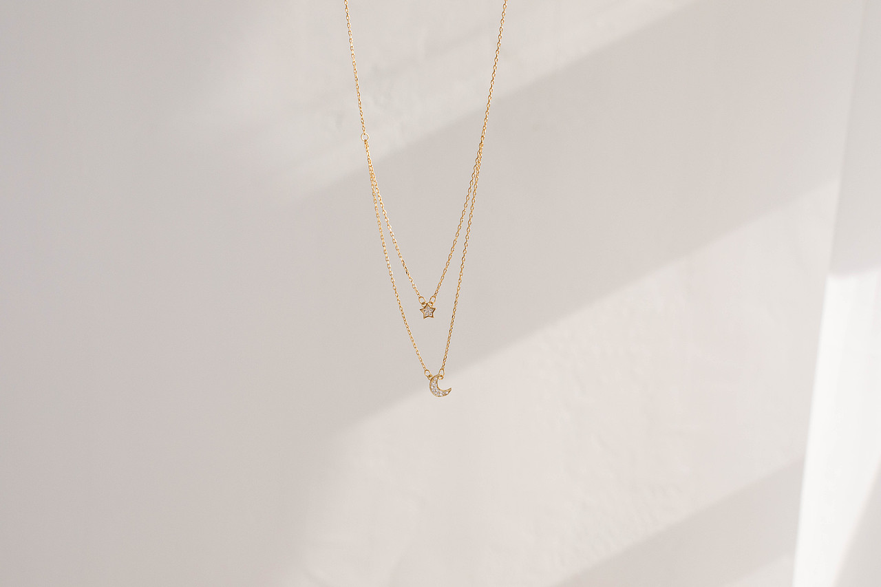 ins风冷淡风项链颈链拍摄 静物产品拍摄 银饰品首饰