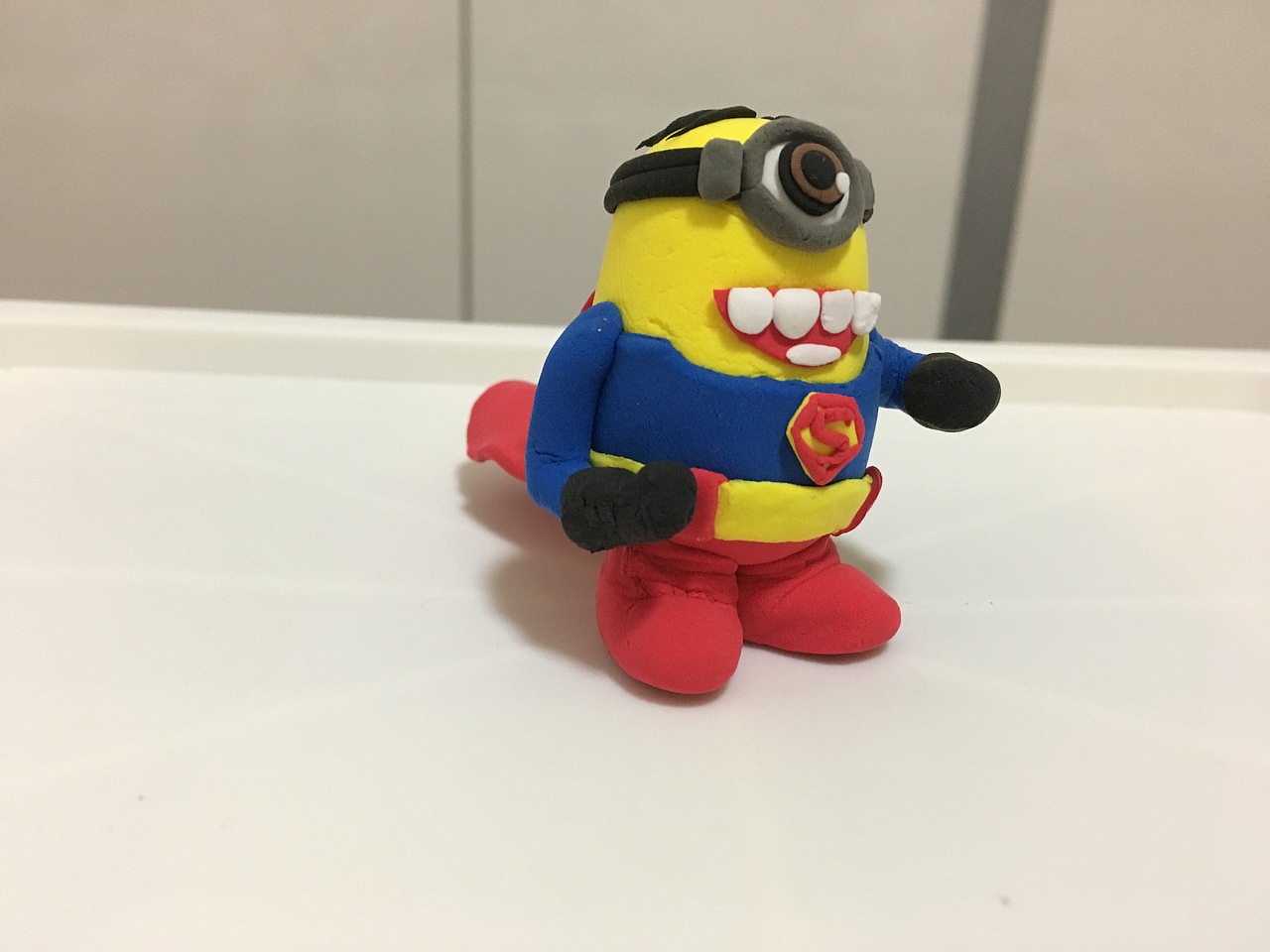 粘土小黄人|手工艺|手办/模玩|柳郁生_原创作品-站酷zcool