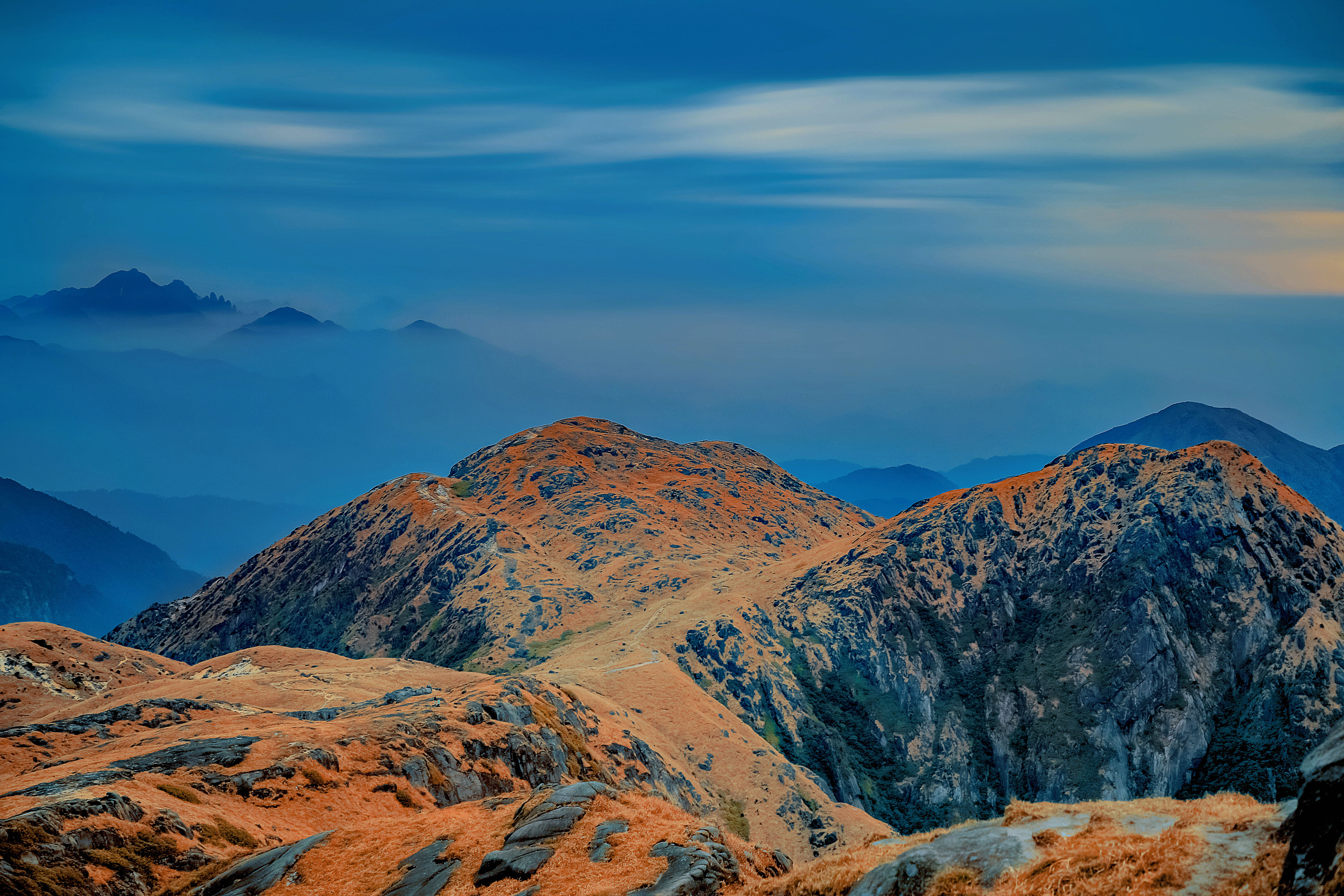 罗霄山脉齐云山_01