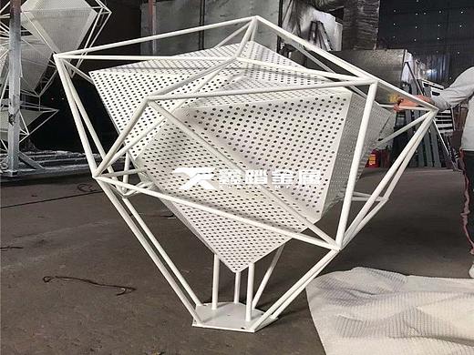 售楼部景观镂空不锈钢灯箱 创意景观不锈钢镂空球雕塑