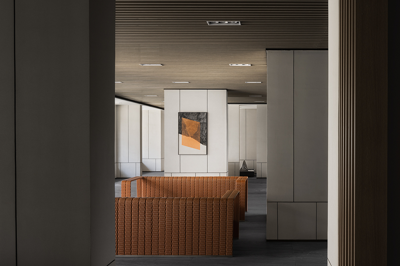 浙江台州中天望江府架空层