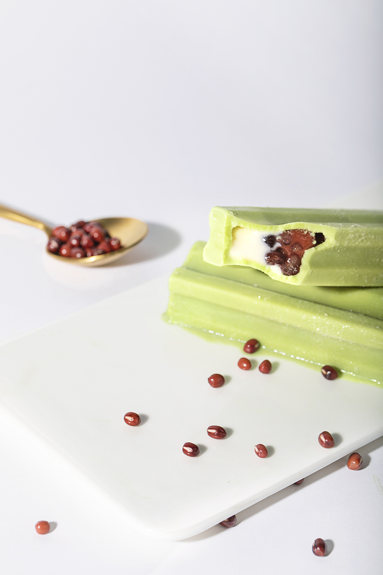 电商蒙牛雪糕拍摄案例