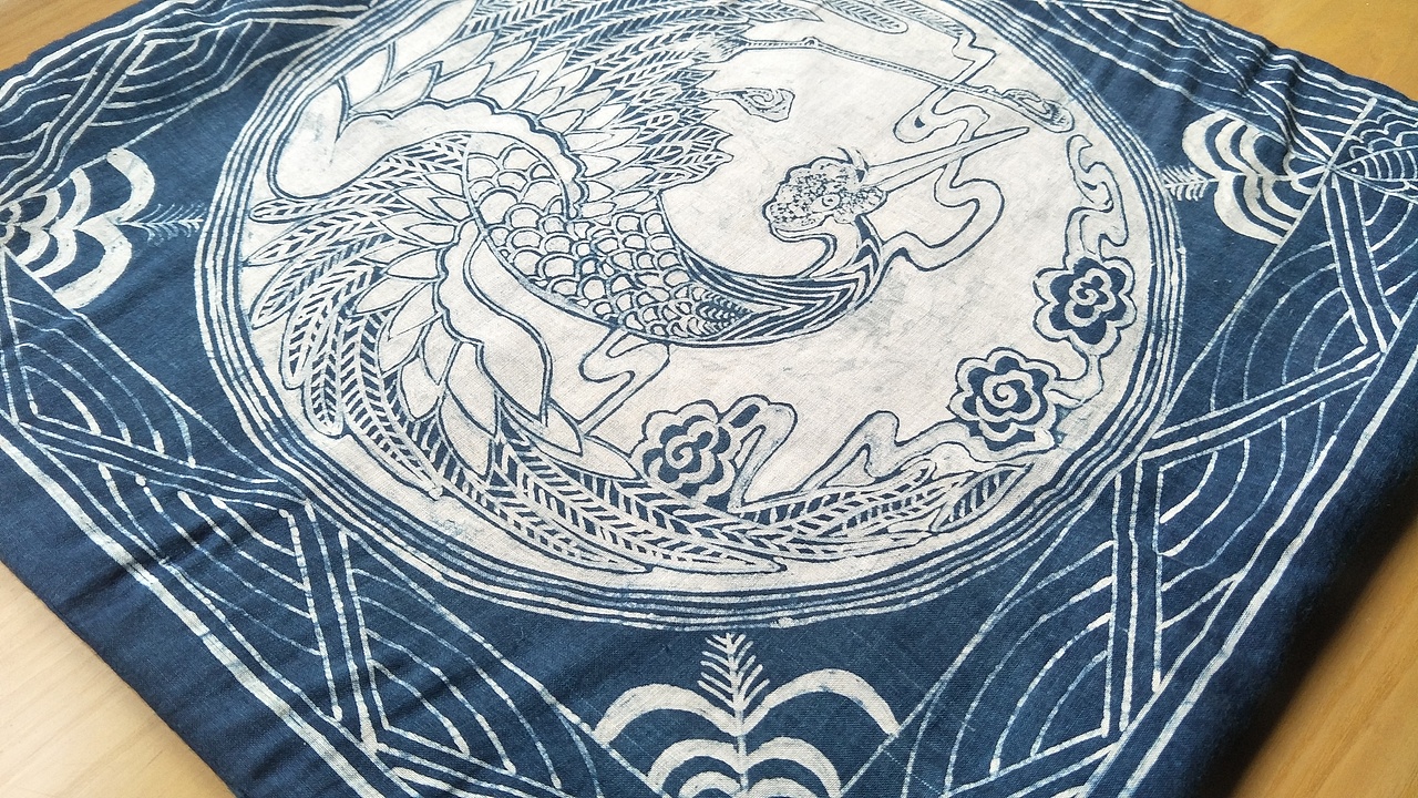 传统蜡染抱枕(古法蓝染)