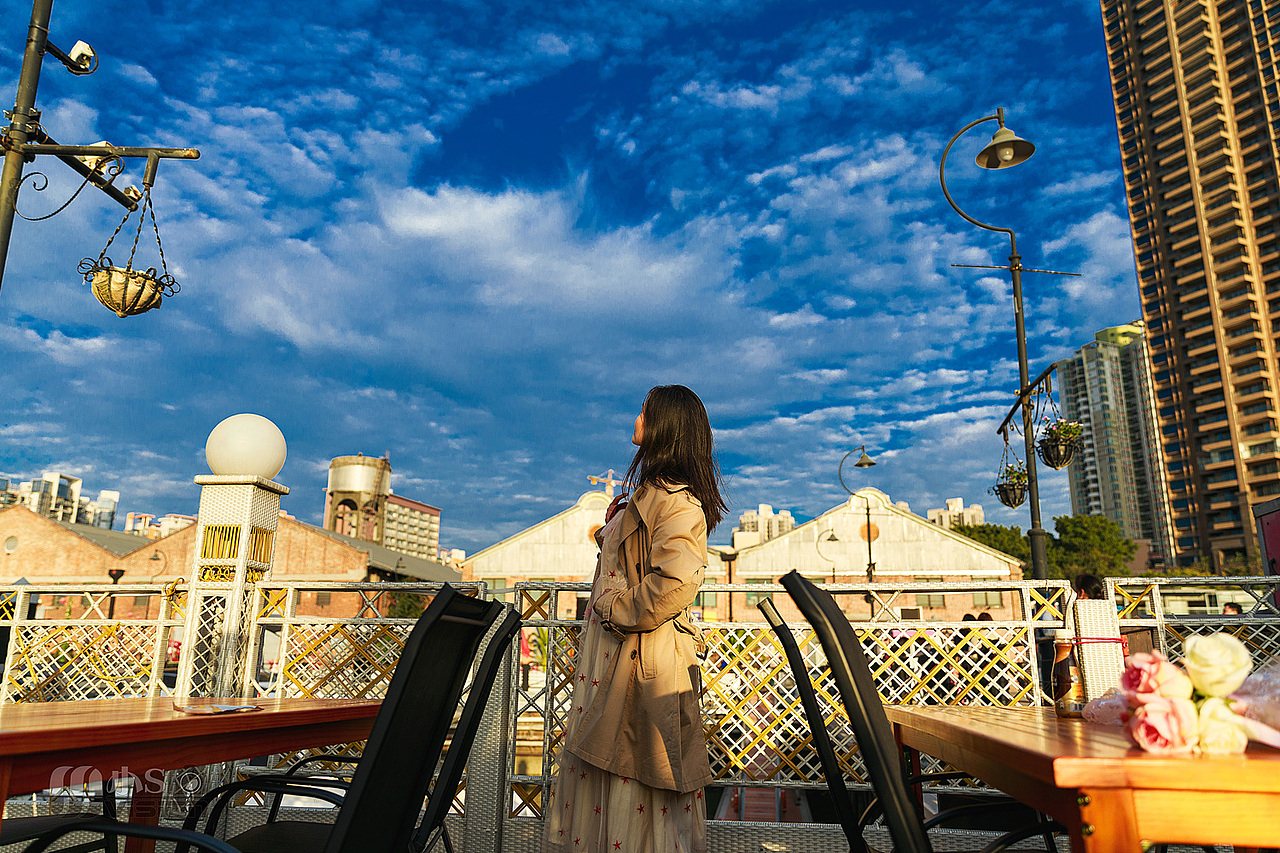 太古倉(cāng)碼頭——街拍（圖ZMjE1ODU5ODY4） - 人像攝影 - 站酷設(shè)計(jì)師小S視覺(jué)原創(chuàng)素材 - 站酷ZCOOL