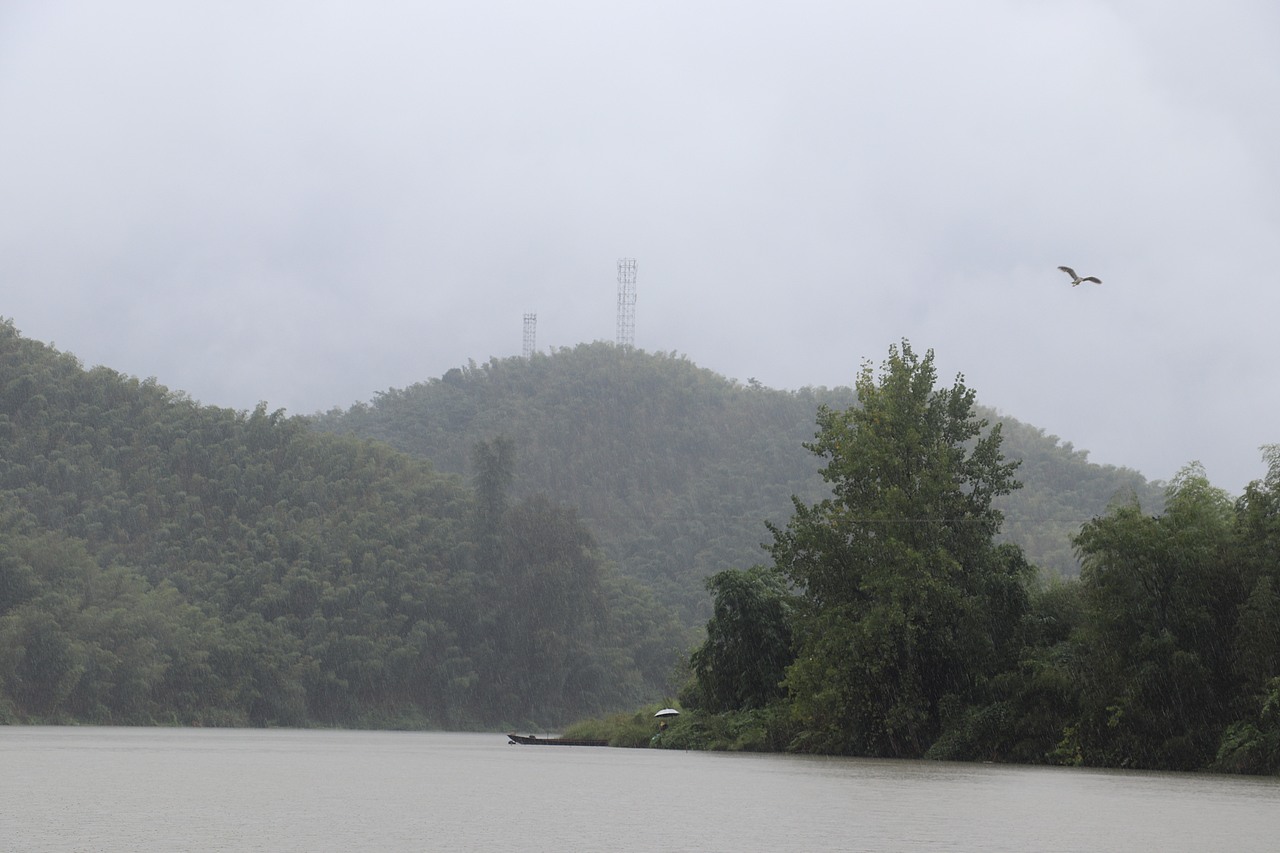 雾漫小东江（图ZMjI2MzE5NDUy） - 风光摄影 - 站酷设计师鞥嗯哼原创素材 - 站酷ZCOOL