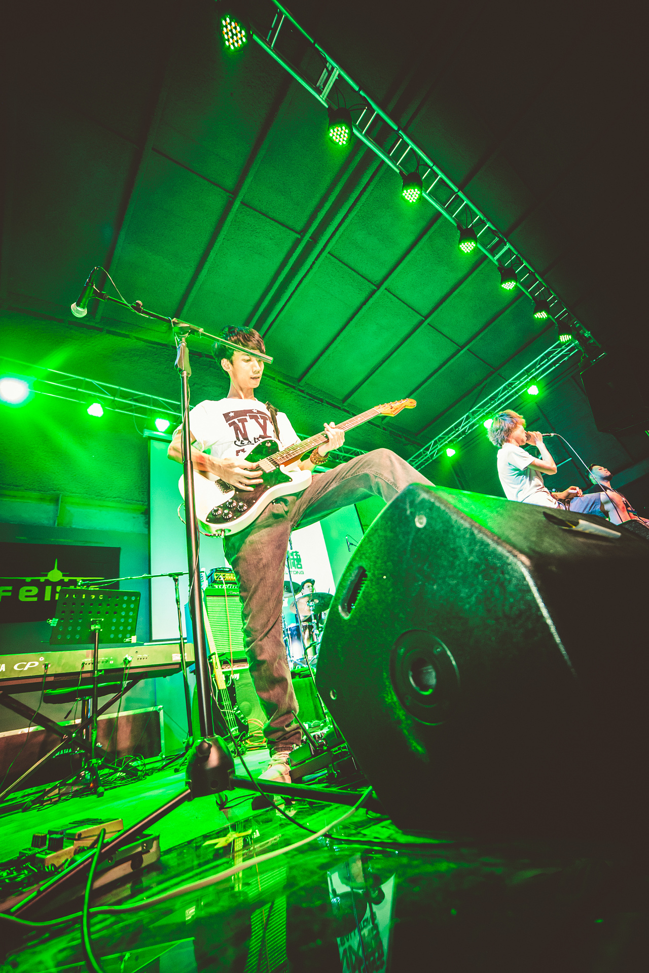 suppermoment巡演广州站