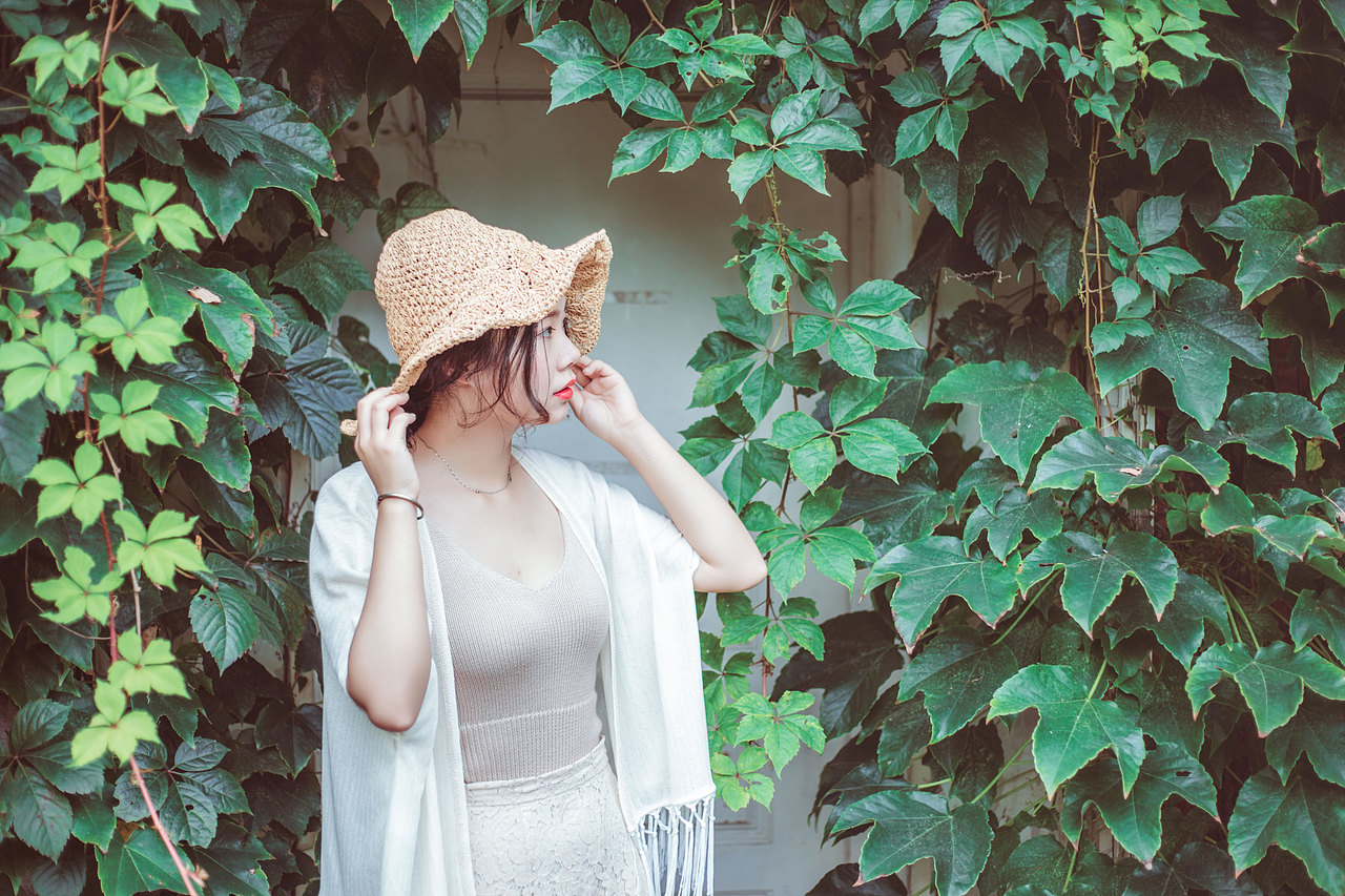 夏の少女（图ZMTIxOTk2Mzgw） - 人像摄影 - 站酷设计师张_小祥原创素材 - 站酷ZCOOL