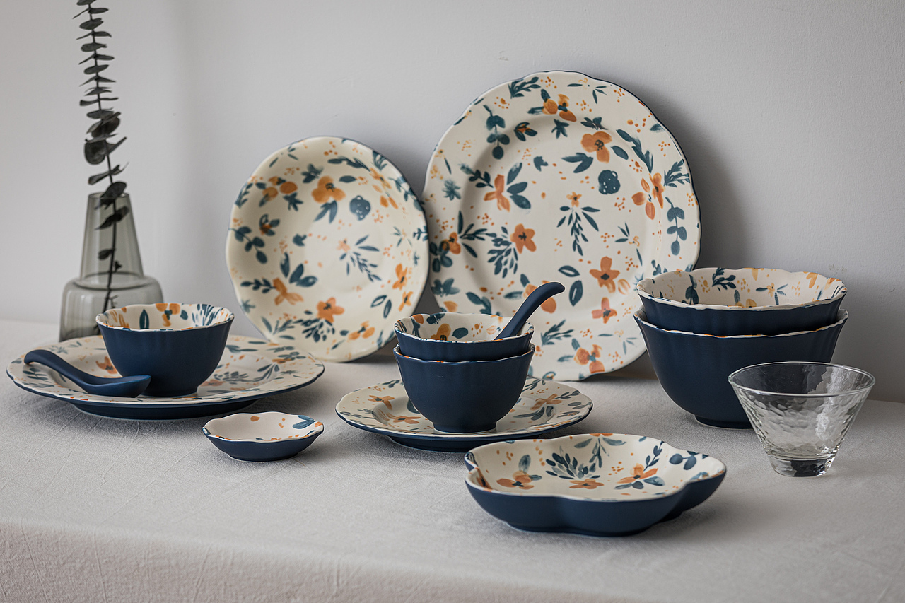 《心事》| 餐具套装 | 盘子 | 碟 | 碗 | 勺子 | 味碟