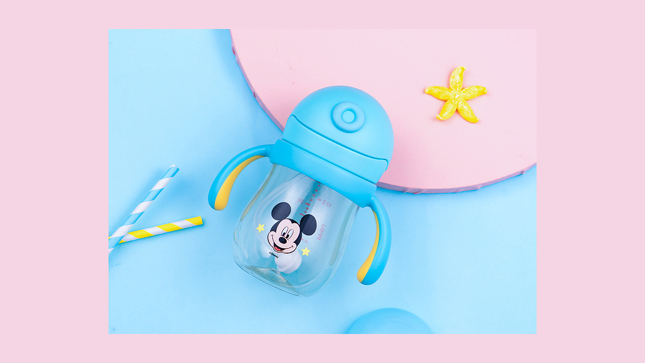 迪士尼儿童水杯拍摄