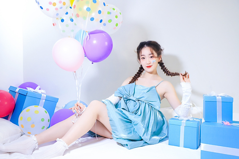 告白气球 少女写真