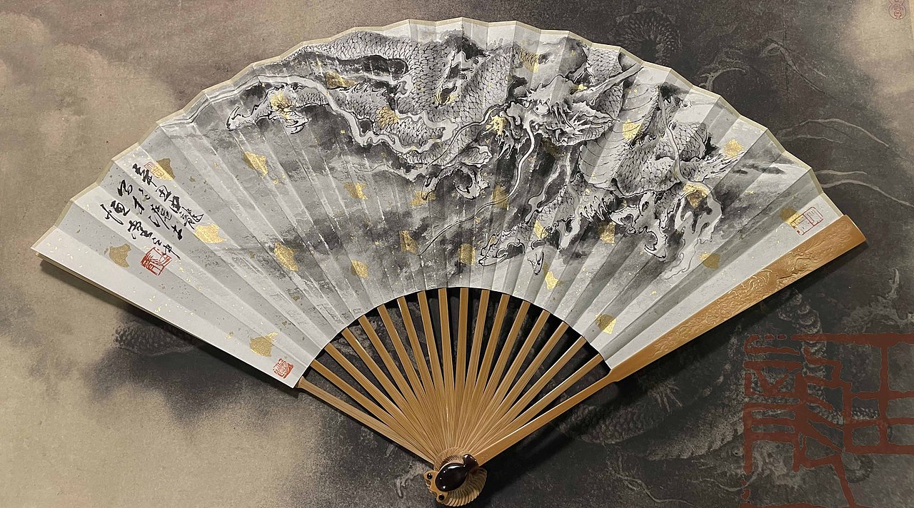 由龍#中华民族龙纹研究——扇面定制（图ZMjcxNzI4MDgw） - 绘画 - 站酷设计师上海由龍工作室原创素材 - 站酷ZCOOL
