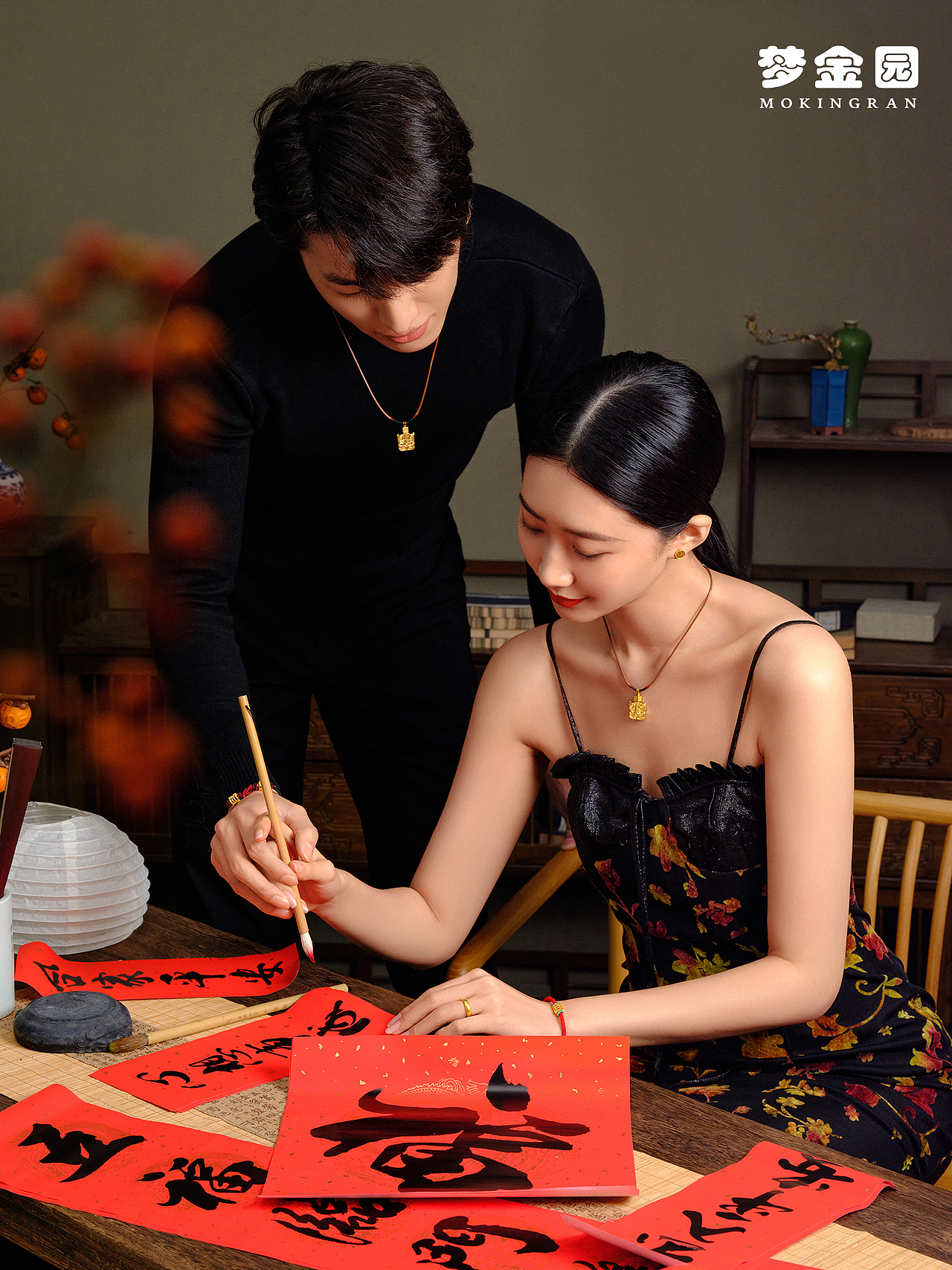 黃金 飾品拍攝 新中式（圖ZMzM3ODE3Mzcy） - 人像攝影 - 站酷設(shè)計(jì)師深圳尚帝攝影原創(chuàng)素材 - 站酷ZCOOL