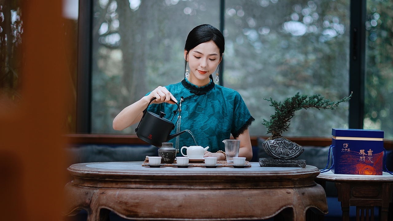 吉光凤羽 普洱茶广告片