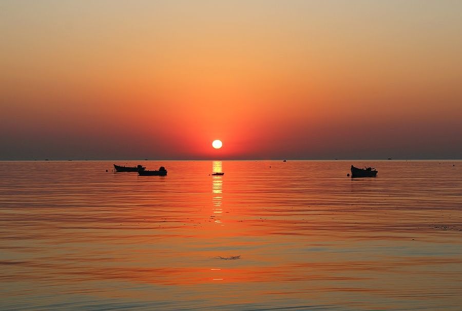 摄影初学者如何拍好海景人像?绵阳优秀摄影老师带你拍