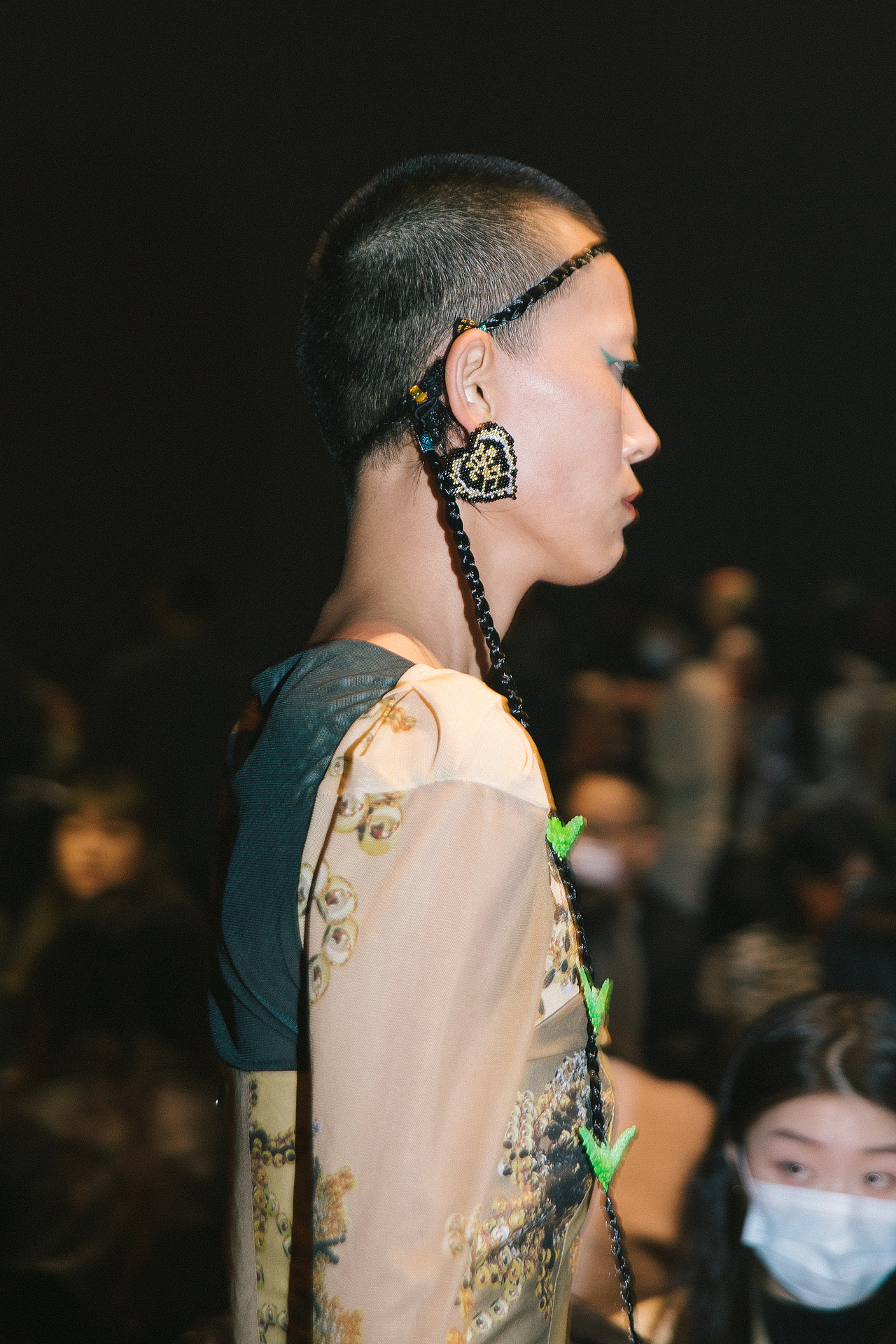 YUEQI QI 2021aw（图ZMjUzNTMwMDYw） - 时尚/艺术摄影 - 站酷设计师蔡凡朔Chaezin原创素材 - 站酷ZCOOL