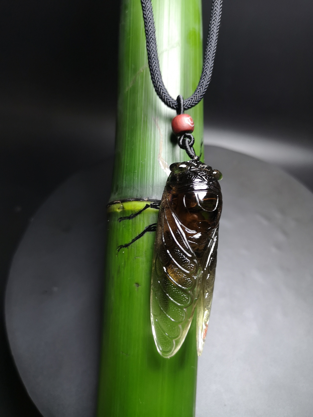 巧夺天工,手工雕刻蝉