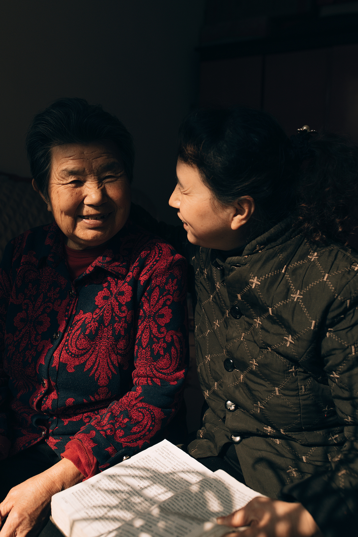 【光意·家庭纪实老人篇】我欠“她”的不只是一张照片