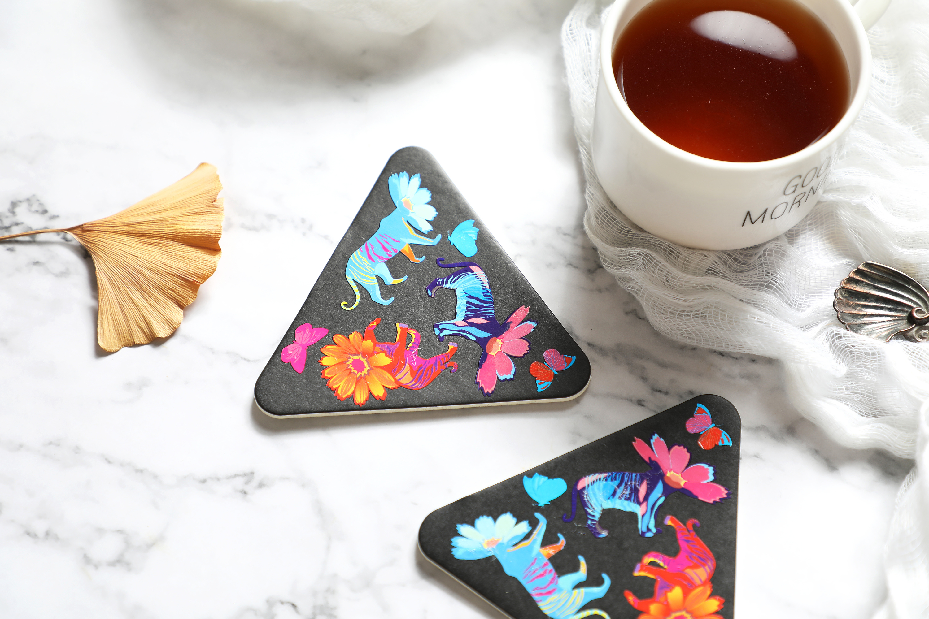 贺冰凇原创产品:art coaster 艺术杯垫