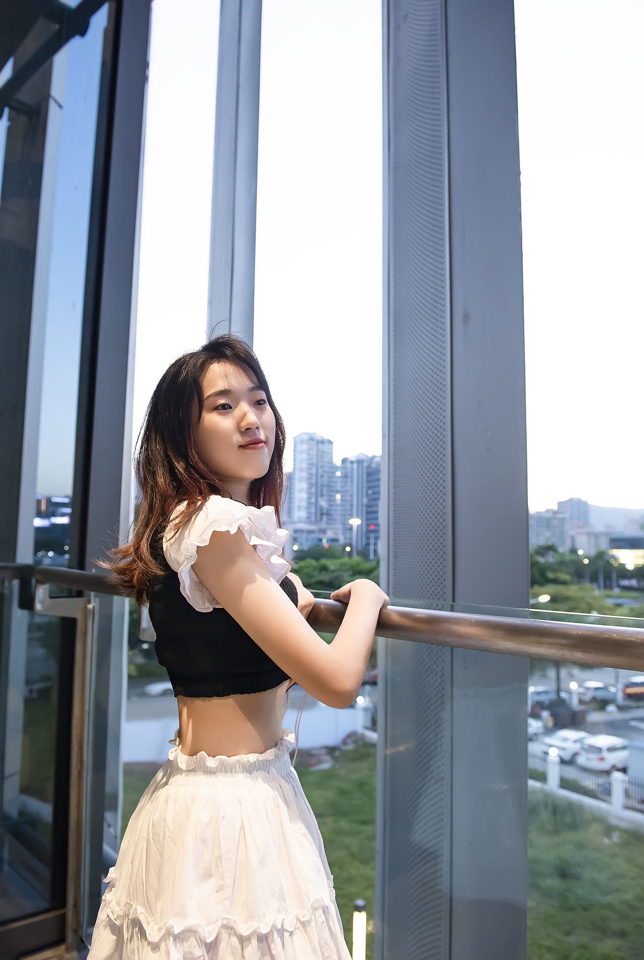 龙华书城小姐姐写真拍摄（图ZMjIxNzUwMzQ0） - 人像摄影 - 站酷设计师摄影师阿贵原创素材 - 站酷ZCOOL